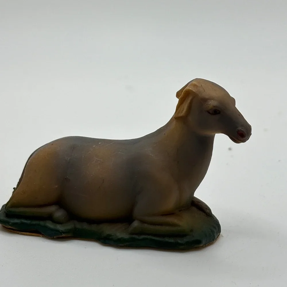 AB‎ Plastics Nativity Scene Hong Kong 864 DO 7 Piece Figurines